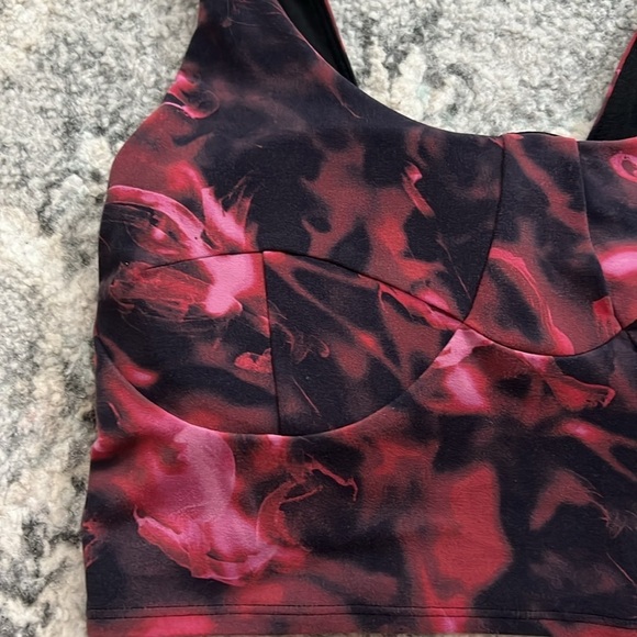 Lululemon Nulu Front-Darting Yoga Bra - Picture 2 of 8